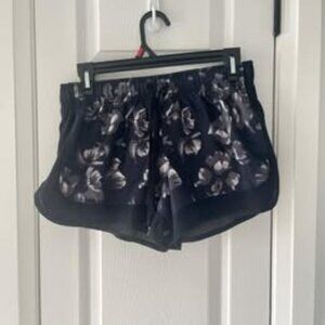 Size small Joe Fresh Women's draw string shorts "Active" line